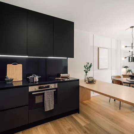 Melides - 2 Bedrooms And Pool In Avenidas Novas 아파트