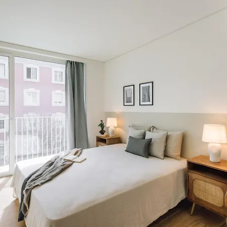 Melides - 2 Bedrooms And Pool In Avenidas Novas