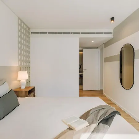 Melides - 2 Bedrooms And Pool In Avenidas Novas アパート リスボン